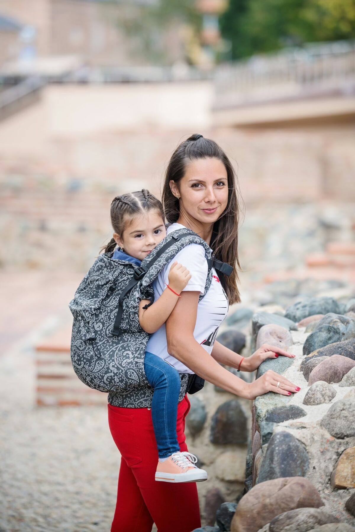 Neko Buckle Carriers>Switch Toddler Size Buy Now