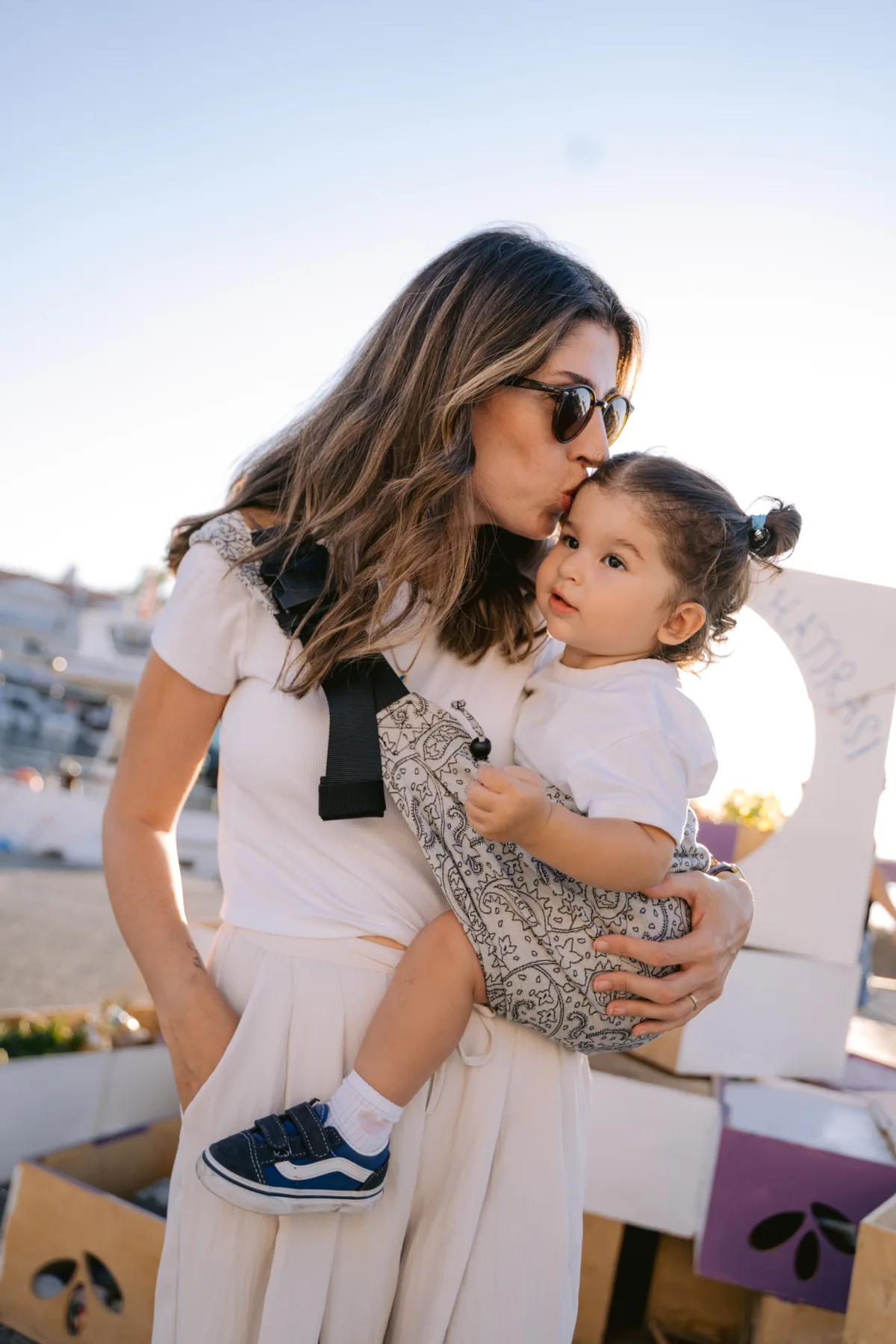 hip carrier up & down