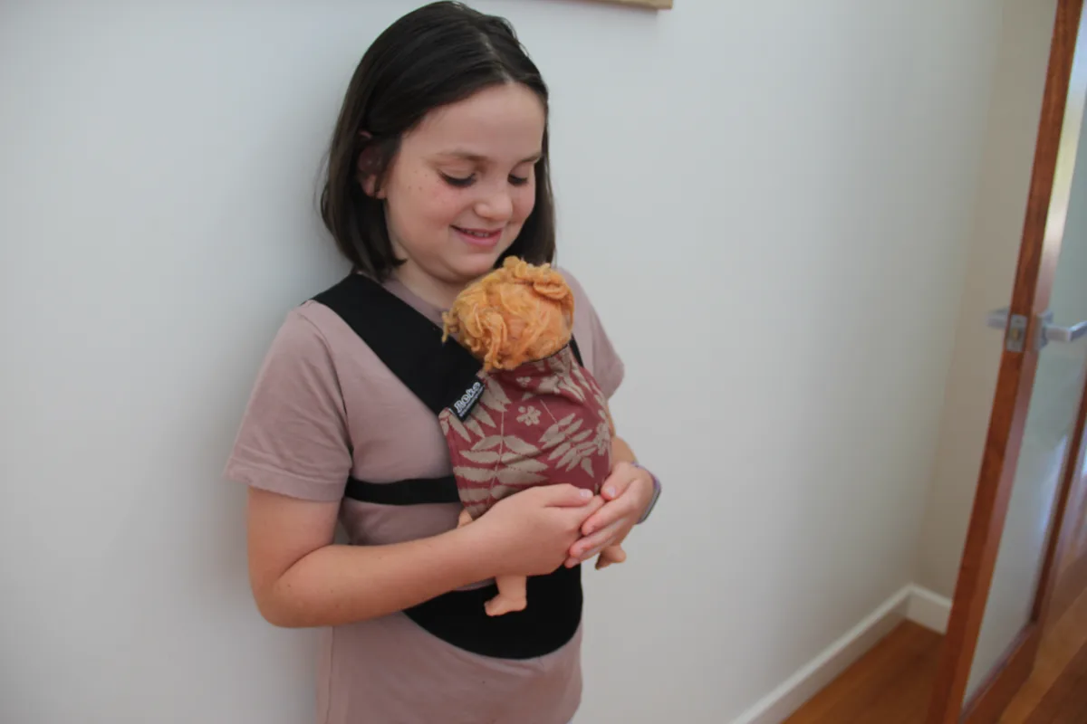Doll Carrier - Sjala Rowan Sparks - Image 3