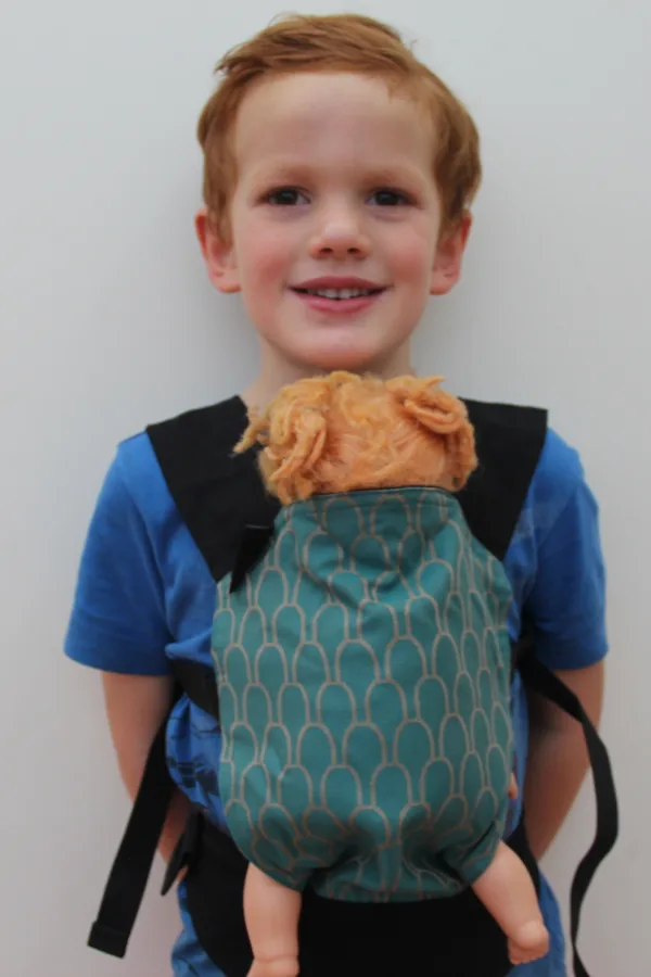 Doll Carrier - Sjala Myrm Midnight Breeze