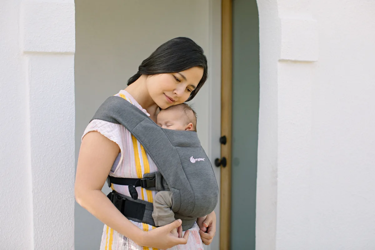 BCEMAGRY_22 Ergo Embrace - Heather Grey - Image 1