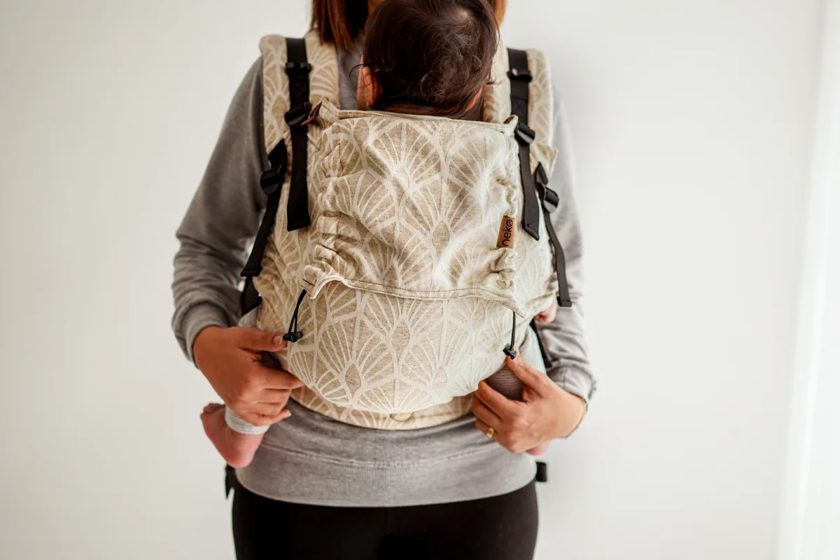 switch medium perla full buckle carrier