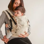 switch medium size full buckle carrier