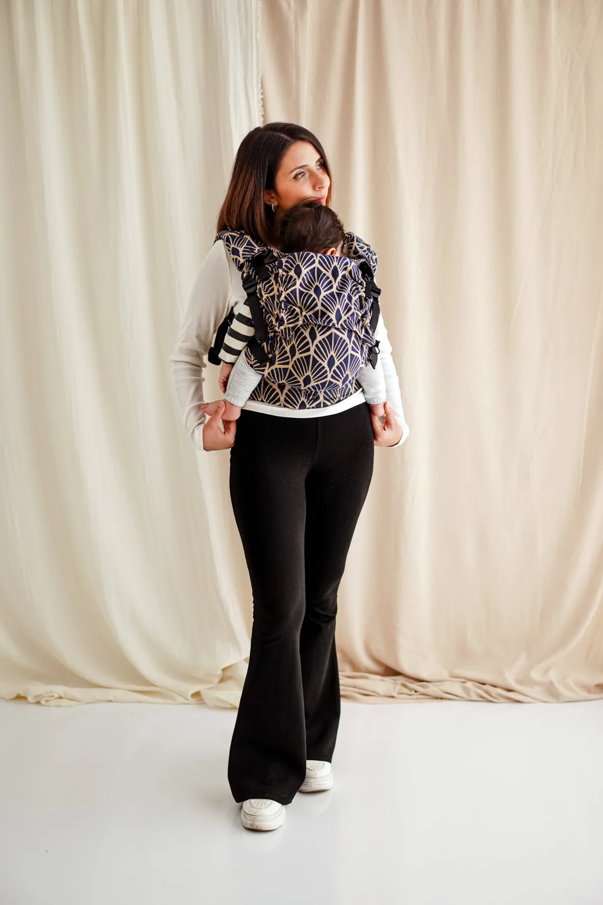 Neko Switch Medium Size - Kidonya Elegance - Image 5